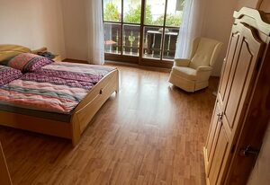 Ferienwohnung Wolf – Ferienwohnung 65qm, ein separates Schlafzimmer