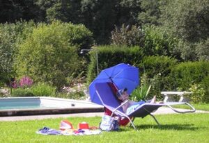 Höglhof inkl. Chiemgaukarte – Ferienwohnung 46qm, Balk., Kochnische, 1 Schlafzimmer, 1 Wohnschlafzimmer, 3 P.