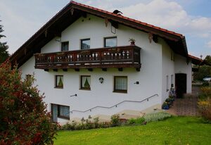 Haus Bergfrieden - Chiemgau Karte – Ferienwohnung für 6 Personen, 2 Schlafzimmer, Küche, Terrasse, 73 qm