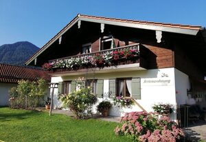 Ferienwohnung Emilia mit Bergblick nach Osten