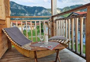 Haus Panoramablick - Chiemgau Karte – Ferienwohnung bis 5 Personen, 2 separate Schlafzimmer, 100 m²