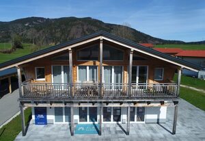 Haus Panoramablick - Chiemgau Karte – Ferienwohnung bis 5 Personen, 2 separate Schlafzimmer, 100 m²
