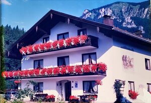Feichten-Hof Zaiser Zimmer – Doppelzimmer Nr. 2, DU/WC, TV, WLAN, Balkon