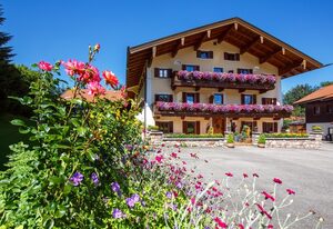 Lohener Hof - Ferienwohnungen Gastager – 2. Ferienwohnung Lohenerberg, 43qm, Terr., Küche, 1 Schlafzimmer, 1 Wohnzimmer