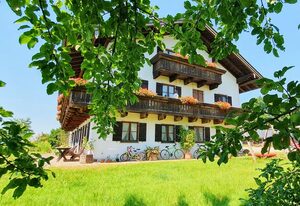 Hechlhof – Ferienwohnung 1, 52 qm für 1-4 Personen mit Balkon