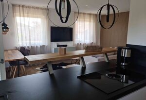 Ferienwohnung Messinger – Ferienwohnung 80 qm 1 sep. Schlafzimmer für 1-4 Personen mit Balkon