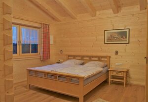 Ferienwohnungen Bauregger - Chiemgau Karte – Ferienwohnung Falkensee für 2 Personen mit Terrasse, 60 m²