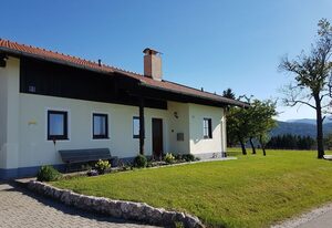 Ferienhaus am Riedl – Ferienhaus am Riedl, 150 qm, 4 Schlafzimmer, 2 Bäder, Terrasse, WLAN