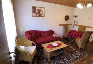 Gästehaus Berger inkl. Chiemgaukarte – Ferienwohnung Bergkristall 47qm, Terr., Küche, 1 Schlafz., 1 Wohnschlafzimmer