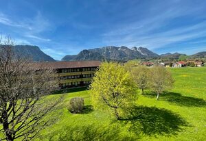 Lindenhof Inzell - Ferienwohnungen - Chiemgau Karte – Ferienwohnung D für 3 Personen mit Balkon oder Terrasse, Schlafzimmer, 35 qm