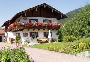 Haus Kress - Chiemgau Karte – Ferienwohnung Gamsknogl für 2 Personen mit Balkon, 44 qm, 1 Schlafzimmer