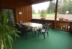 Ferienwohnungen Stockinger inkl. Chiemgaukarte – Ferienwohnung Hochfelln 80 qm, 2 Terrassen, Küche, 2 Schlafzimmer, Wohnz., WLAN