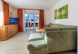Haus Wonka - Mayer inkl. Chiemgaukarte – Appartement Zellerberg 35 qm, Balkon, Küche, 1 Wohnschlafzimmer, max 2 Personen