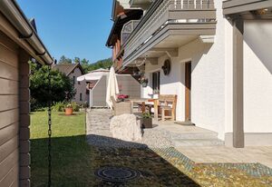 Ferienwohnung Sturm – Sonnige Ferienwohnung, Terrasse, Küche, 1 Schlafzimmer, 1 Wohnschlafzimmer