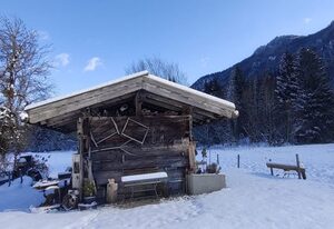 Hansenbauernhof inkl. Chiemgaukarte – Familienzimmer 70qm, Balkon, 2 Zimmer, Dusche, WC und Wohnküche, WLAN, bis 5 P.