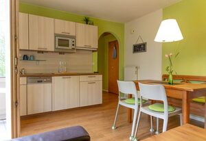 Auszeit Urlaubswohnungen - Chiemgau Karte – Ferienwohnung Wiesengrund für 2 Personen mit Terrasse, 46 m²