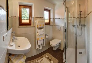 Ferienwohnung Hedi - Chiemgau Karte – Ferienwohnung für 2 Personen, 1 separates Schlafzimmer, 42 m²
