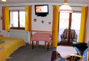 Ferienwohnungen Rußlers Rebstock - Chiemgau Karte – Ferienwohnung Rheingau für 2 Personen mit Balkon, 35 qm