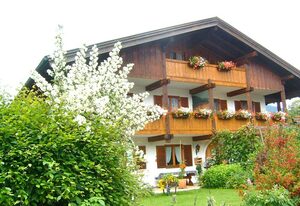 Ferienwohnungen Rußlers Rebstock - Chiemgau Karte – Ferienwohnung Rheingau für 2 Personen mit Balkon, 35 qm