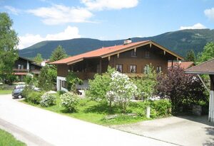 Ferienwohnung Gundi Scheurl - Chiemgau Karte – Ferienwohnung für 4 Personen mit Balkon, 1 Schlafzimmer und 1 Wohn/Schlafraum, 42 m²
