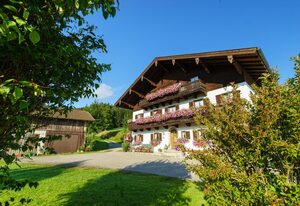 Schmuckhof – Familienzimmer Staufenblick, 58 qm, Süd-Ost-Balkon, WLAN