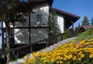Ferienwohnung Haus Rittersporn App. 3 - inkl. Chiemgau-Karte