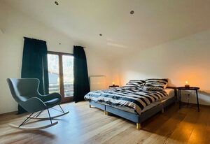 Inzell, 6 Personen, Bergrausch26, 2 Badezimmer, 3 Schlafzimmer, unterstellplatz für Fahrräder, Große Garten.