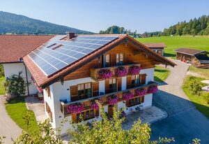 Sotterhof - Chiemgau Karte – Ferienwohnung Lavendel für 2 Personen mit Balkon, Wohnküche, Schlafzimmer, 45 qm
