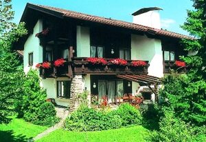 Haus Scheucher - Chiemgau Karte – Ferienwohnung Gamsknogl für 2 Personen, 1 Schlafzimmer, Küche, Balkon, 50 qm