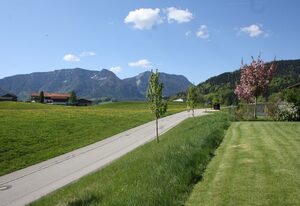 Haus Falkensee - Chiemgau Karte – Ferienwohnung für 4 Personen, 2 separate Schlafzimmer, 96 m²