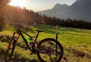 Ferienwohnungen im Griachalgarten - Chiemgau Karte – Ferienwohnung Blau für 4 Personen mit Balkon, 80m²