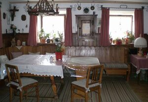Fembacherhof – Dreibettzimmer mit Etagendusche/Etagen-WC