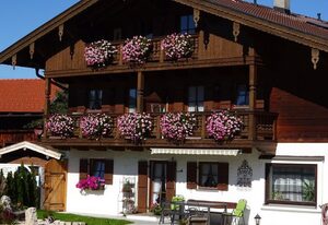 Gästehaus Beim Drucker - Chiemgau Karte – Ferienwohnung Staufen 2 Erwachsene, 2 Kinder, 38 qm, 1 Schlafzimmer, Schlafcouch