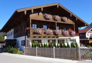 Gästehaus Beim Drucker - Chiemgau Karte – Ferienwohnung Staufen 2 Erwachsene, 2 Kinder, 38 qm, 1 Schlafzimmer, Schlafcouch