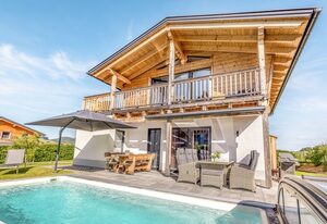 Chalet Alpenzauber - Chiemgau Karte – Ferienhaus mit Pool für 6 Personen, 3 Schlafzimmer, 128m²