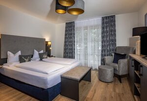 Hubertus Appartements - Chiemgau Karte – Appartement 4 Rauschberg bis 2 Personen, kleine Küche, 32 qm
