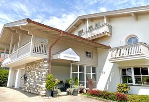 Hubertus Appartements - Chiemgau Karte – Appartement 4 Rauschberg bis 2 Personen, kleine Küche, 32 qm