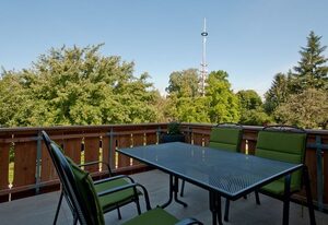 Ferienwohnungen Alpenblick am Chiemsee – Ferienwohnung "Brigitte", 106qm, 2SZ und EZ, Balkon