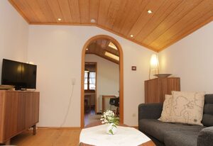 Haus Dumberger - Chiemgau Karte – Ferienwohnung für 2 Personen mit Balkon, 70m², Küche, Wohnzimmer, Schlafzimmer