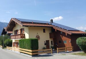Chiemgauferienwohnungen - Wanderlust und Alpenrose – Wanderlust 72 m², für 4 Personen, 1 sep. Schlafzimmer, WLAN, Terrasse