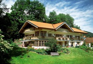 Landhaus Kramer inkl. Chiemgaukarte – Ferienwohnung 4, 37qm Kienberg, Balk., Kochnische, 1 Schlafz., 1 Wohnschlafz.