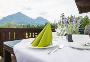 Ferienhaus Eva inkl. Chiemgaukarte – Ferienhaus 120qm, Balkon u Terr., Küche, 3 Schlafzimmer, Wohnzimmer, WLAN, 6 P.