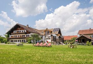 Panoramahof Stief – Appartement Gänseblümchen bis 3 Personen, Balkon, 30 qm