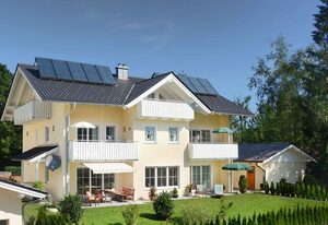 Am Badezentrum - Ferienwohnungen – Ferienwohnung 1 Rauschberg 60qm, Südbalkon, Küchenzeile, TV, WLAN, 2 Personen