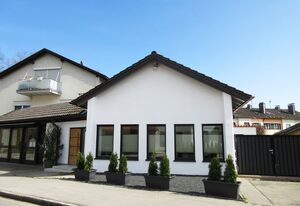 Ferienhaus Strandbadallee – Ferienwohnung für 2 - 3 Personen, Terrasse, 90 qm
