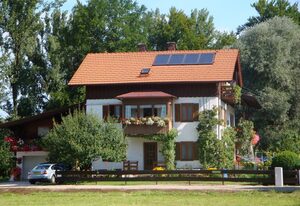 Haus Elisabeth – Ferienwohnung 60 qm, bis 4 Personen, 2 Schlafzimmer, Terrasse, Nichtraucher