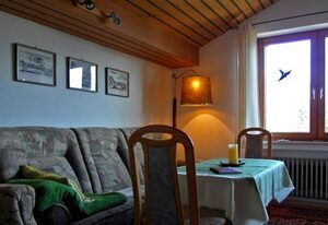Ferienwohnung Griese-Heß inkl. Chiemgaukarte – Ferienwohnung 60qm, Küche, 1 Schlafzimmer, 1 Wohnzimmer, max 3 Personen