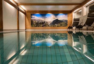 Haus Jäger Ferienwohnungen mit Indoor-Pool inkl. Chiemgaukarte – Ferienwohnung 3, 25qm, Balkon, Wohnschlafzimmer, Küche, WLAN, FLat-TV