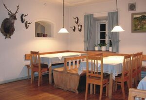 Wild-Berghof Buchet – Doppelzimmer mit Dusche und WC