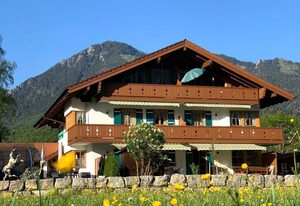 Haus am Balsberg – Dachstudio für 2 mit Balkon und Blick auf den Balsberg